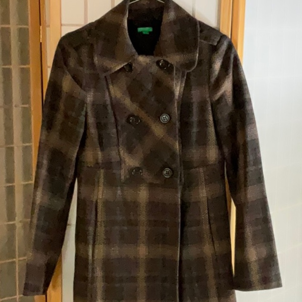 Brown, grey, beige plaid 3/4 length wool coat, double breasted, round collar